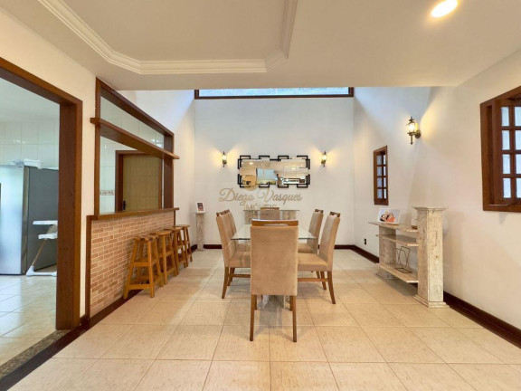 Imagem Casa com 4 Quartos à Venda, 405 m² em Albuquerque - Teresópolis Imagem Casa com 4 Quartos à Venda, 405 m² em Albuquerque - Teresópolis
