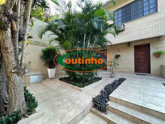 Casa com 4 Quartos à Venda, 400 m² em Barra Da Tijuca - Rio De Janeiro