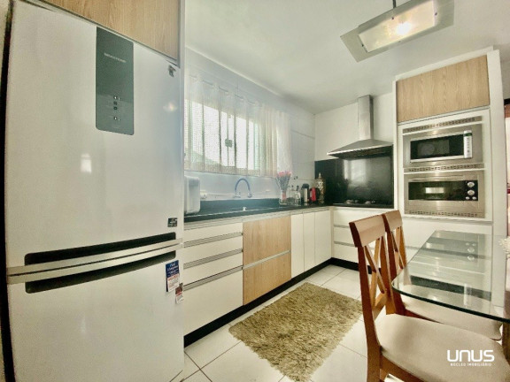 Imagem Casa com 2 Quartos à Venda, 104 m² em São Sebastião - Palhoça Imagem Casa com 2 Quartos à Venda, 104 m² em São Sebastião - Palhoça