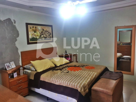 Imagem Casa com 3 Quartos à Venda, 320 m² em Vila Galvão - Guarulhos Imagem Casa com 3 Quartos à Venda, 320 m² em Vila Galvão - Guarulhos