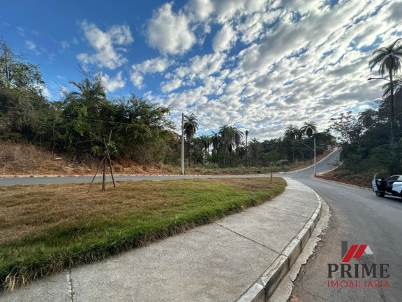 Terreno à Venda, 550 m² em Residencial Clube Dos Militares Ii - Vespasiano