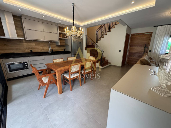 Imagem Casa com 3 Quartos à Venda, 152 m² em Deltaville - Biguaçu Imagem Casa com 3 Quartos à Venda, 152 m² em Deltaville - Biguaçu
