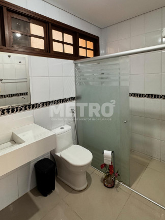 Imagem Casa com 4 Quartos à Venda, 370 m² em Orla - Petrolina Imagem Casa com 4 Quartos à Venda, 370 m² em Orla - Petrolina