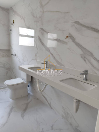 Imagem Casa de Condomínio com 4 Quartos à Venda, 420 m² em Parque Rodoviário - Campos Dos Goytacazes Imagem Casa de Condomínio com 4 Quartos à Venda, 420 m² em Parque Rodoviário - Campos Dos Goytacazes