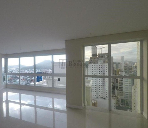 Imagem Apartamento com 4 Quartos à Venda, 140 m² em Centro - Balneário Camboriú Imagem Apartamento com 4 Quartos à Venda, 140 m² em Centro - Balneário Camboriú