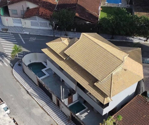 Casa com 3 Quartos à Venda, 185 m² em Caiçara - Praia Grande