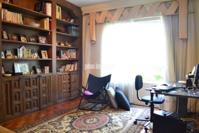 Imagem Casa com 4 Quartos à Venda, 650 m² em Jardim Paulista - São Paulo Imagem Casa com 4 Quartos à Venda, 650 m² em Jardim Paulista - São Paulo
