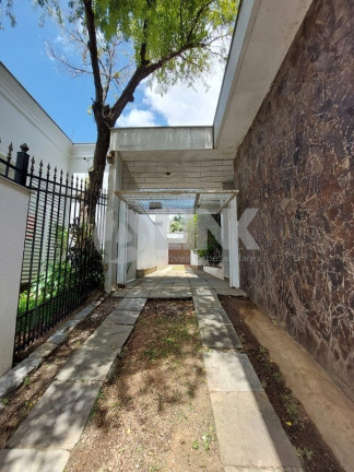 Imagem Casa com 2 Quartos à Venda, 142 m² em Três Figueiras - Porto Alegre