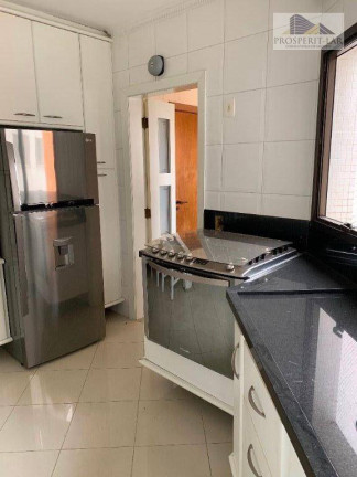 Imagem Imóvel com 4 Quartos à Venda, 352 m² em Centro - Guarulhos Imagem Imóvel com 4 Quartos à Venda, 352 m² em Centro - Guarulhos