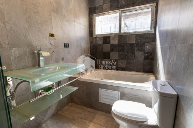 Imagem Casa com 3 Quartos à Venda, 190 m² em Moema - São Paulo