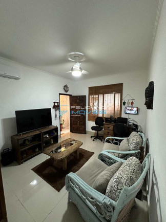 Imagem Casa com 2 Quartos à Venda, 120 m² em Guilhermina - Praia Grande