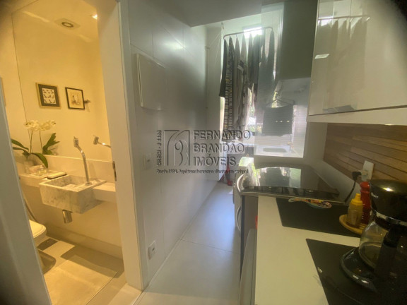 Imagem Imóvel com 2 Quartos à Venda, 100 m² em Lagoa - Rio De Janeiro Imagem Imóvel com 2 Quartos à Venda, 100 m² em Lagoa - Rio De Janeiro