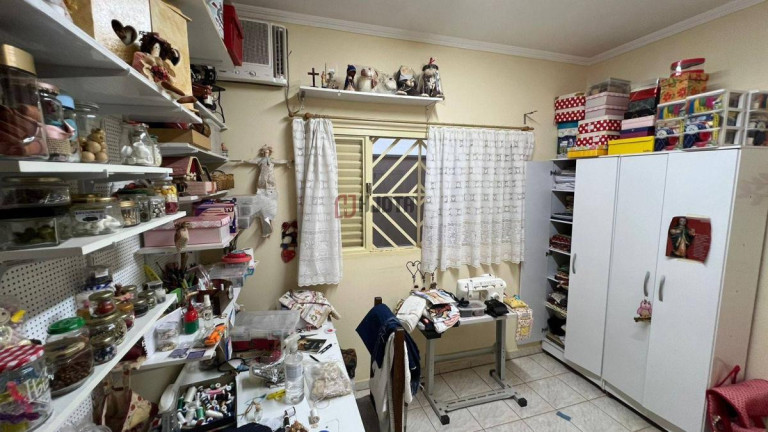 Imagem Casa com 3 Quartos à Venda, 232 m² em Jardim Tarraf Ii - São José Do Rio Preto Imagem Casa com 3 Quartos à Venda, 232 m² em Jardim Tarraf Ii - São José Do Rio Preto