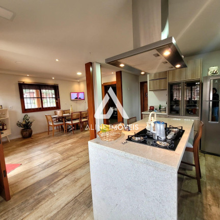 Imagem Casa com 3 Quartos à Venda, 240 m² em Central - Cruz Alta - Cruz Alta Imagem Casa com 3 Quartos à Venda, 240 m² em Central - Cruz Alta - Cruz Alta