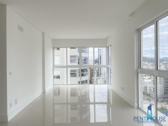 Apartamento com 3 Quartos à Venda, 123 m² em Centro - Balneário Camboriú