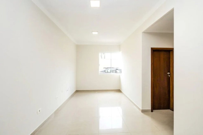 Imagem Sobrado com 3 Quartos à Venda, 92 m² em Santa Cândida - Curitiba