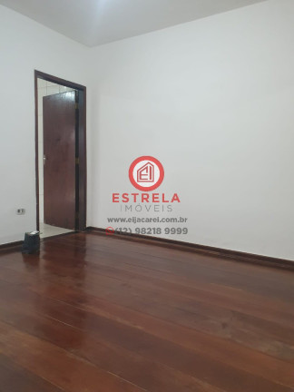Imagem Casa com 2 Quartos à Venda, 190 m² em Jardim Emília - Jacareí Imagem Casa com 2 Quartos à Venda, 190 m² em Jardim Emília - Jacareí