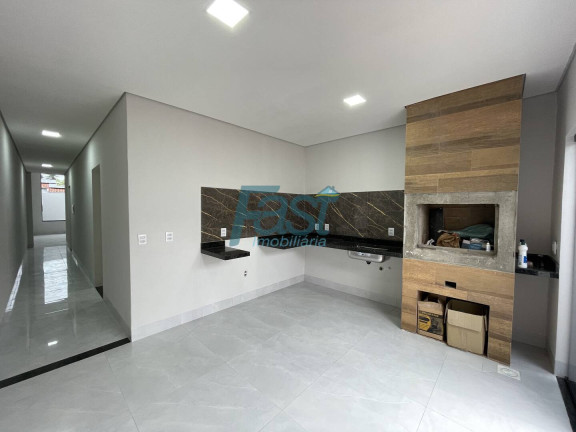 Imagem Casa com 2 Quartos à Venda, 180 m² em Jardim Comodoro - Cuiabá
