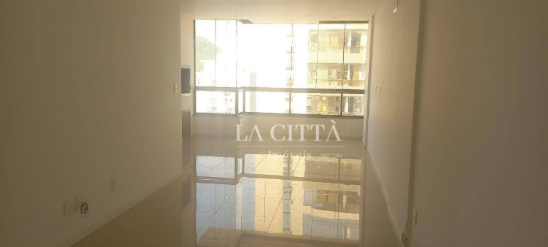 Imagem Apartamento com 3 Quartos à Venda, 95 m² em Fazenda - Itajaí Imagem Apartamento com 3 Quartos à Venda, 95 m² em Fazenda - Itajaí