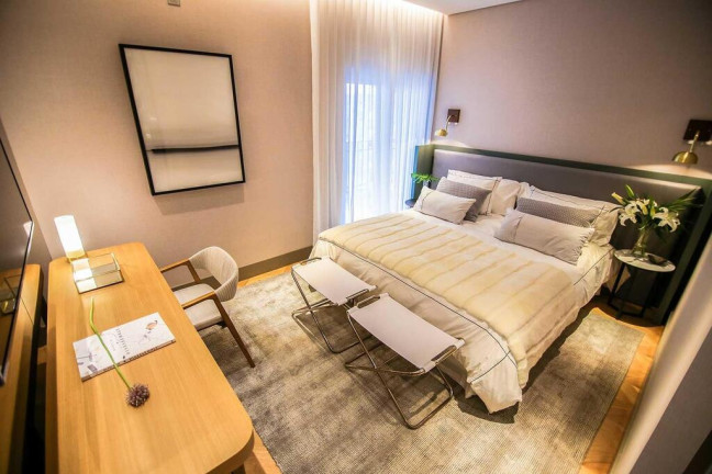 Imagem Apartamento com 4 Quartos à Venda,  em Vila Romana - São Paulo