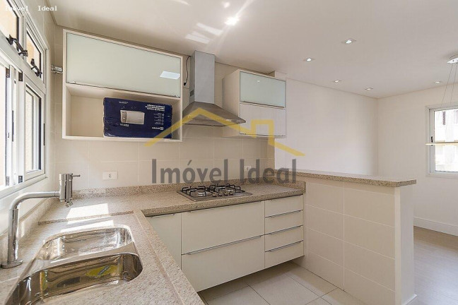 Casa com 3 Quartos à Venda, 96 m² em Barreirinha - Curitiba