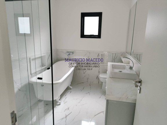 Imagem Casa com 4 Quartos à Venda, 368 m² em Alphaville - Santana De Parnaíba Imagem Casa com 4 Quartos à Venda, 368 m² em Alphaville - Santana De Parnaíba