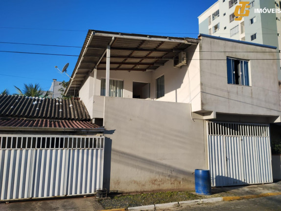 Imagem Terreno à Venda, 252 m² em Tabuleiro - Camboriú