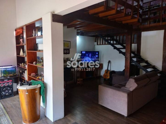 Imagem Sobrado com 3 Quartos à Venda, 247 m² em Areal - Pelotas Imagem Sobrado com 3 Quartos à Venda, 247 m² em Areal - Pelotas