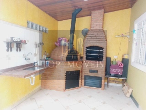 Imagem Casa com 3 Quartos à Venda, 250 m² em Bosque Dos Eucaliptos - São José Dos Campos