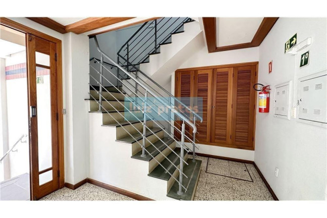 Imagem Apartamento com 1 Quarto à Venda, 105 m² em Petrópolis - Porto Alegre