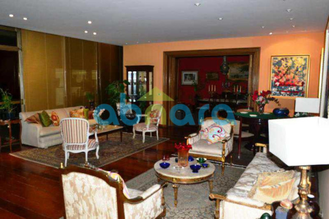 Imagem Apartamento com 4 Quartos à Venda, 350 m² em Copacabana - Rio De Janeiro Imagem Apartamento com 4 Quartos à Venda, 350 m² em Copacabana - Rio De Janeiro
