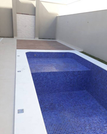 Imagem Casa com 4 Quartos à Venda, 345 m² em Alphaville - Santana De Parnaíba Imagem Casa com 4 Quartos à Venda, 345 m² em Alphaville - Santana De Parnaíba