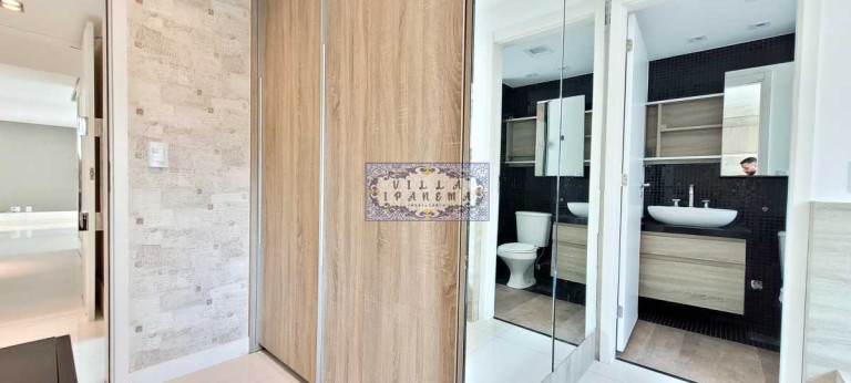 Imagem Apartamento com 4 Quartos à Venda, 160 m² em Icaraí - Niterói Imagem Apartamento com 4 Quartos à Venda, 160 m² em Icaraí - Niterói