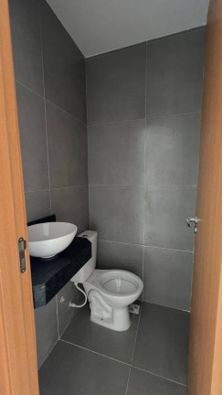 Imagem Apartamento com 3 Quartos à Venda, 200 m² em Papagaio - Feira De Santana