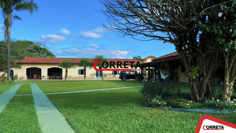 Imagem Chácara com 4 Quartos à Venda, 11.000 m² em Pavão (canguera) - São Roque Imagem Chácara com 4 Quartos à Venda, 11.000 m² em Pavão (canguera) - São Roque