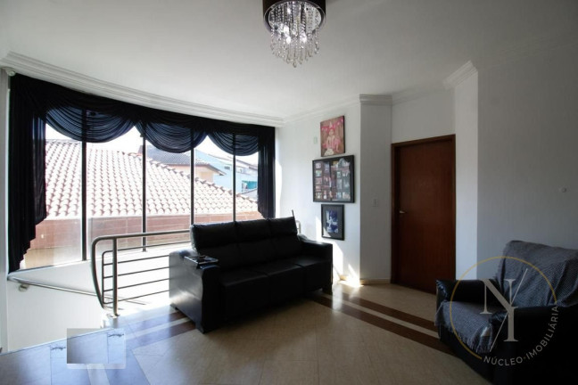 Imagem Casa com 3 Quartos à Venda, 430 m² em Parque Renato Maia - Guarulhos Imagem Casa com 3 Quartos à Venda, 430 m² em Parque Renato Maia - Guarulhos