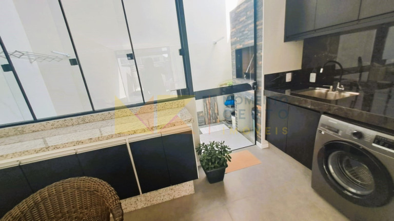 Imagem Sobrado com 2 Quartos à Venda, 110 m² em Escola Agrícola - Blumenau Imagem Sobrado com 2 Quartos à Venda, 110 m² em Escola Agrícola - Blumenau