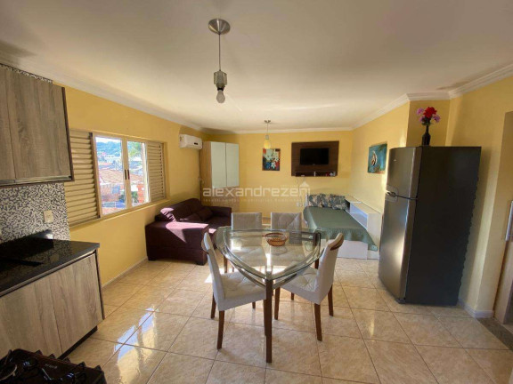 Imagem Casa com 6 Quartos à Venda, 242 m² em José Amândio - Bombinhas Imagem Casa com 6 Quartos à Venda, 242 m² em José Amândio - Bombinhas