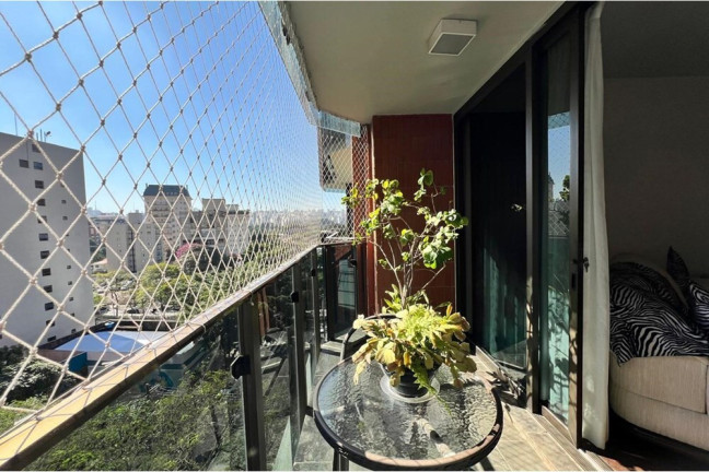 Imagem Apartamento com 3 Quartos à Venda, 163 m² em Itaim Bibi - São Paulo