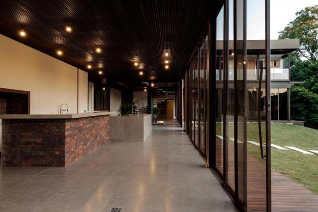 Imagem Casa com 4 Quartos à Venda, 900 m² em Vila De São Fernando - Cotia