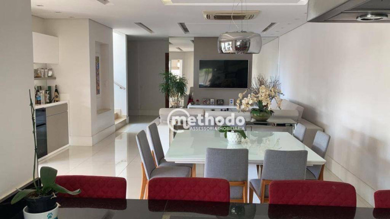 Casa com 3 Quartos à Venda, 353 m² em Swiss Park - Campinas