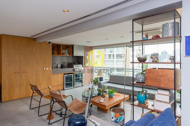 Imagem Apartamento com 3 Quartos à Venda, 201 m² em Itaim Bibi - São Paulo