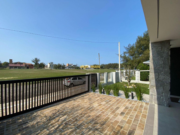 Imagem Casa com 3 Quartos à Venda, 168 m² em Noiva Do Mar - Xangri-lá Imagem Casa com 3 Quartos à Venda, 168 m² em Noiva Do Mar - Xangri-lá