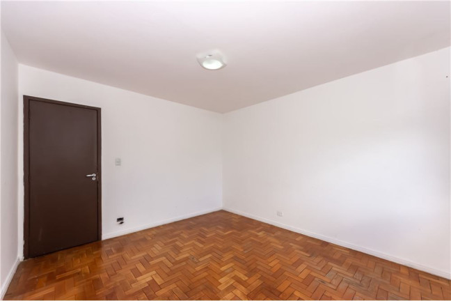Imagem Casa com 3 Quartos à Venda, 130 m² em Parque Fongaro - São Paulo