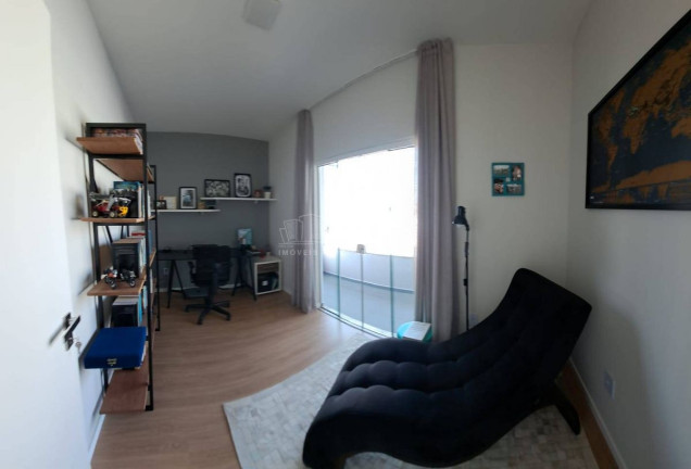 Imagem Sobrado com 3 Quartos à Venda, 198 m² em Centro - Camboriú