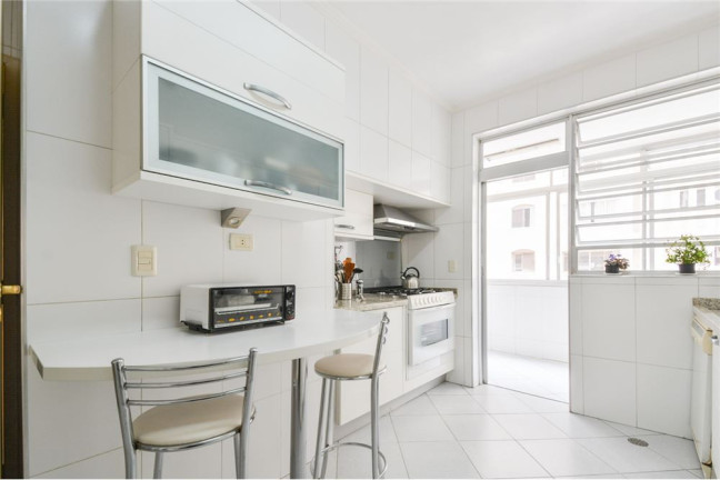 Imagem Apartamento com 3 Quartos à Venda, 145 m² em Itaim Bibi - São Paulo