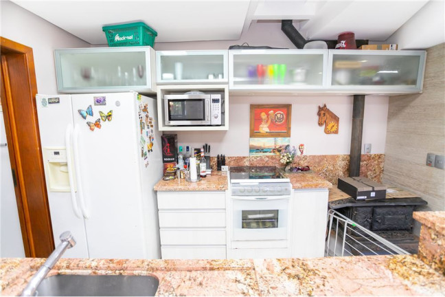 Imagem Casa com 4 Quartos à Venda, 400 m² em Jardim Planalto - Porto Alegre