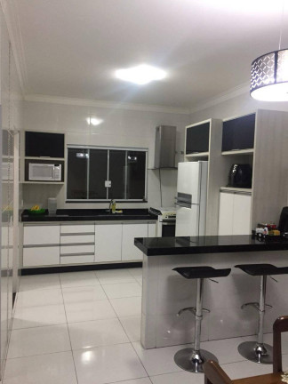 Imagem Casa de Condomínio com 3 Quartos à Venda, 150 m² em Limeira