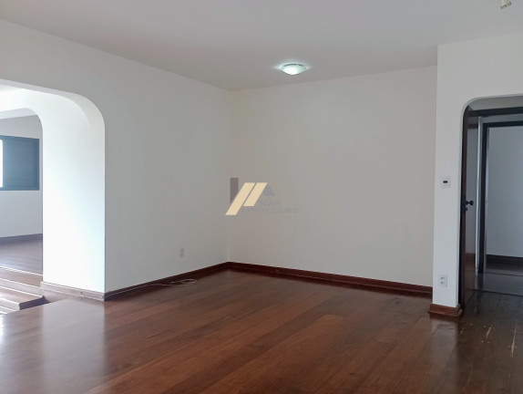 Imagem Imóvel com 3 Quartos à Venda, 223 m² em Cambuí - Campinas