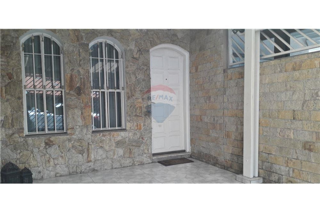 Imagem Casa com 3 Quartos à Venda, 130 m² em Gopoúva - Guarulhos